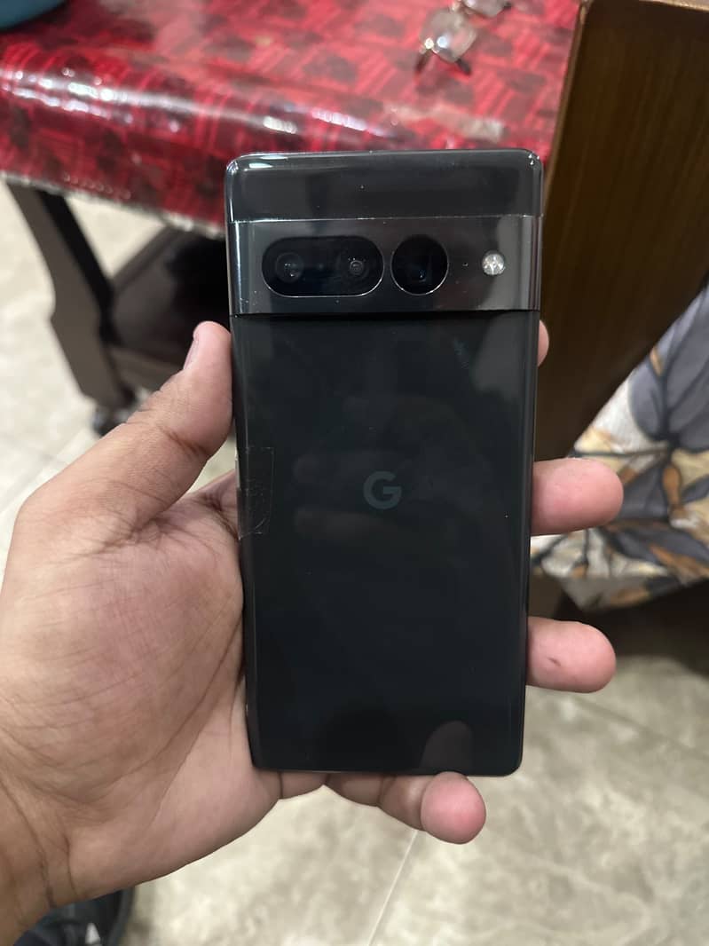 Google Pixel 7 Pro 6