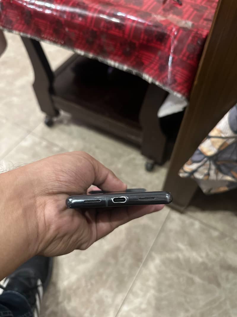 Google Pixel 7 Pro 8
