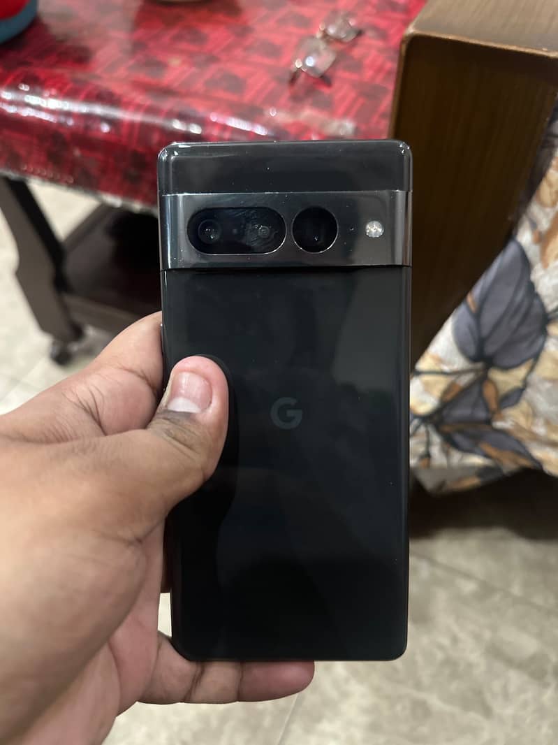 Google Pixel 7 Pro 9