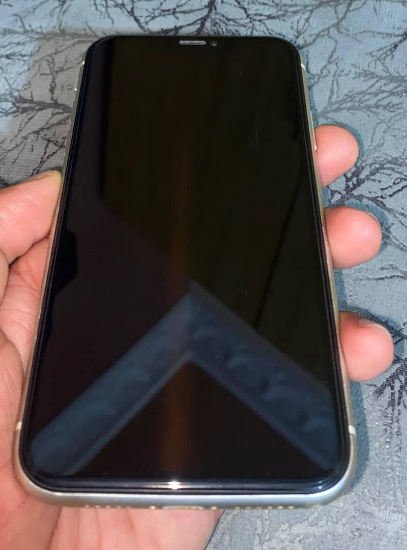 Apple iPhone 11 1