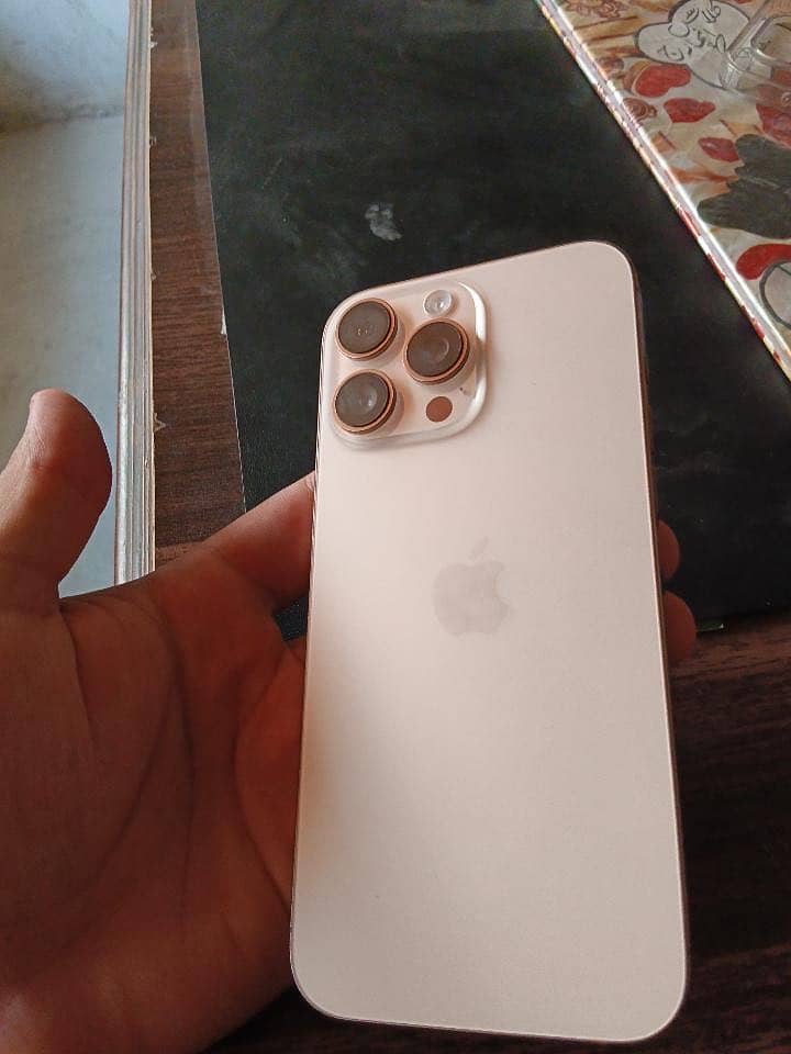 Apple iPhone 16 Pro Max ( jv ) 0