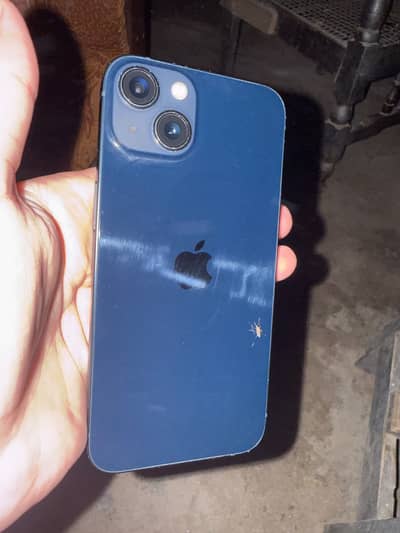 Apple iPhone 13