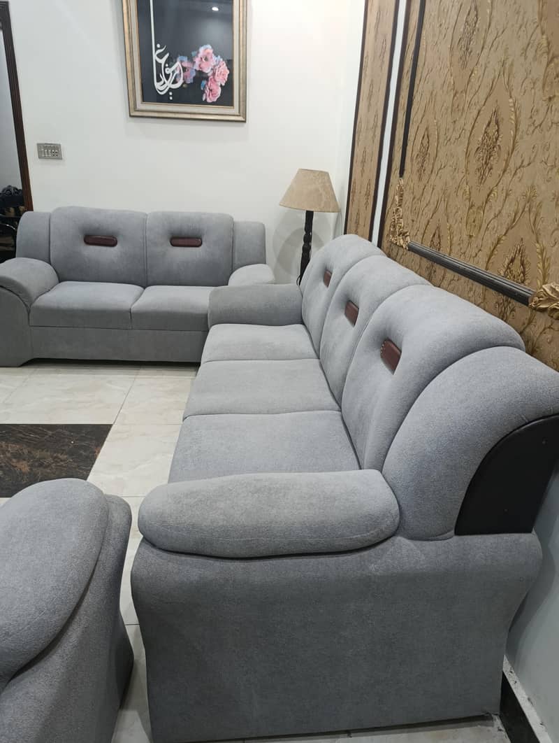 6 Seater Sofa 0