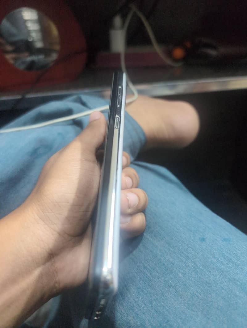 Samsung Mobile A51 1