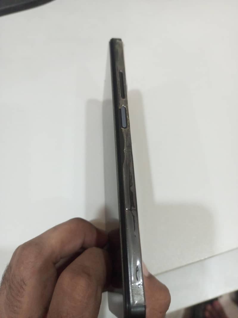 Realme C63 2