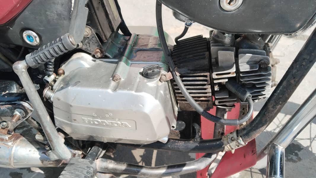 Honda cd100 2010model condition 9/10 16