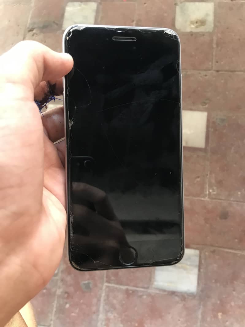 Apple iPhone 6S Plus 2
