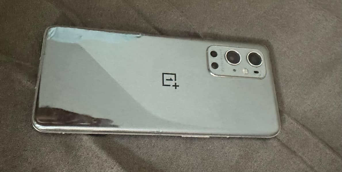 One Plus 9Pro 5G 2
