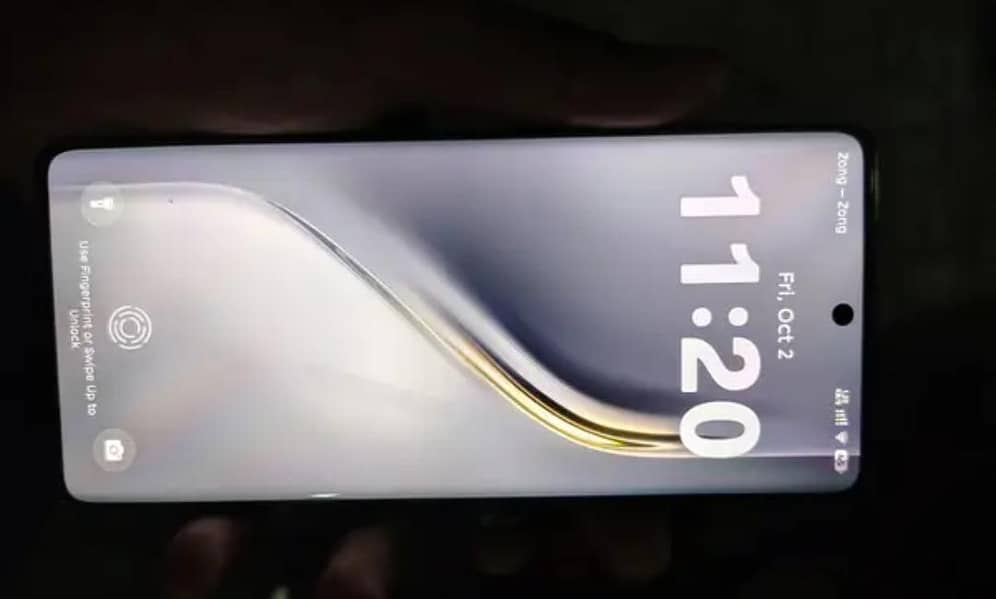 Tecno CAMON 40 Pro 6