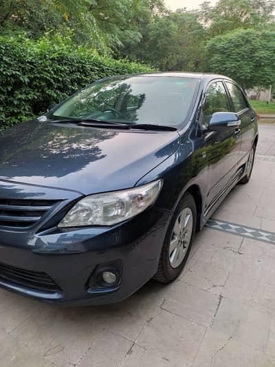 Toyota Corolla Altis 2013
