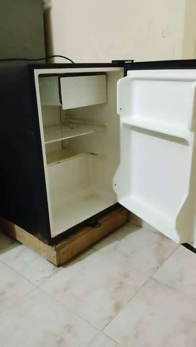 Haier single-door fridge