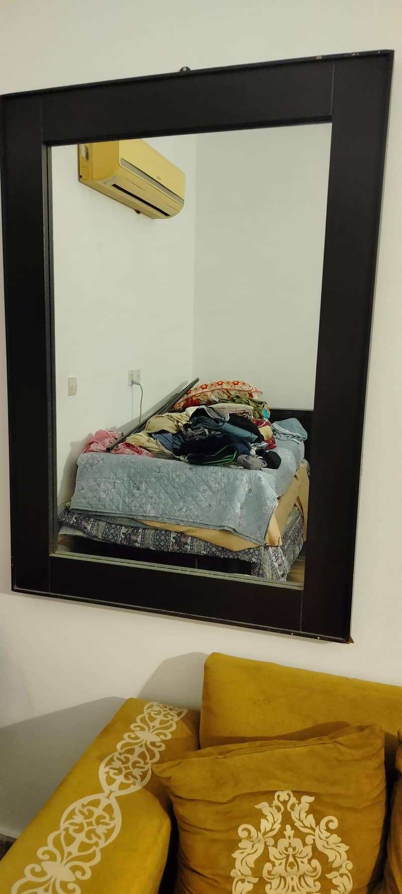 bed set with side tables 6