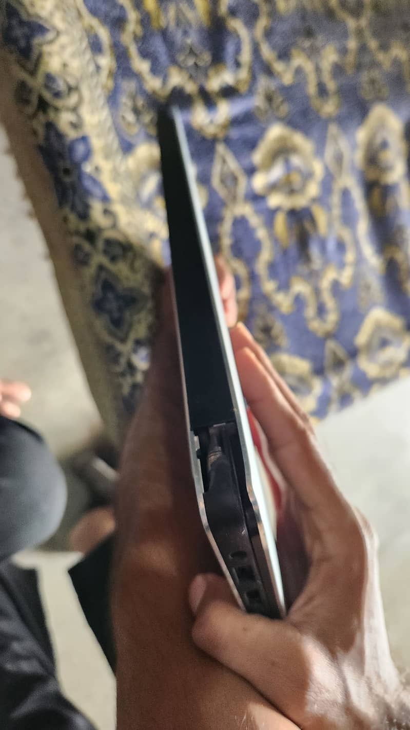 Dell precision 5540 1