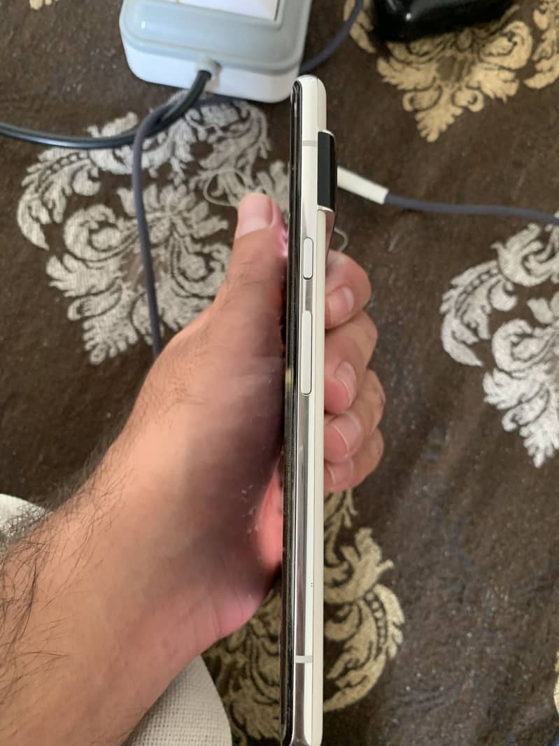 Google Pixel 6 Pro 4