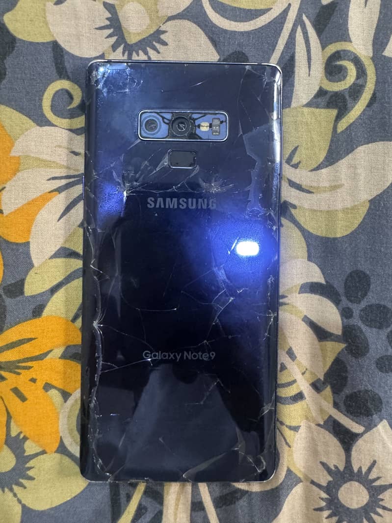 Samsung Mobile Note 9 1