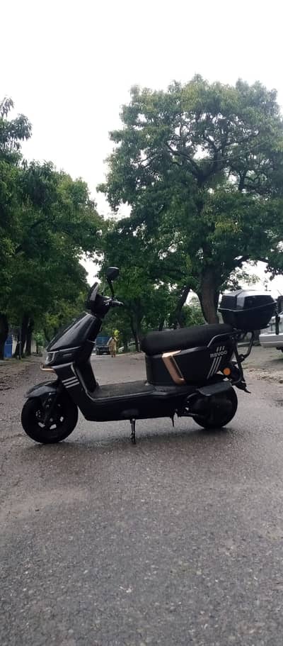 Revoo Electic Bike A12