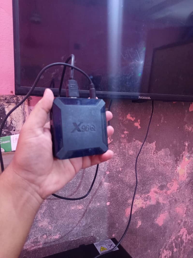 LCD 32 inch 1