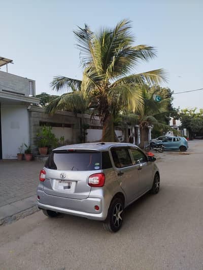 Toyota Passo 2016