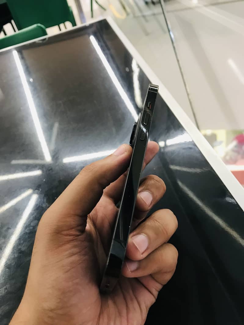 Iphone 14 pro Read Add First ! 2