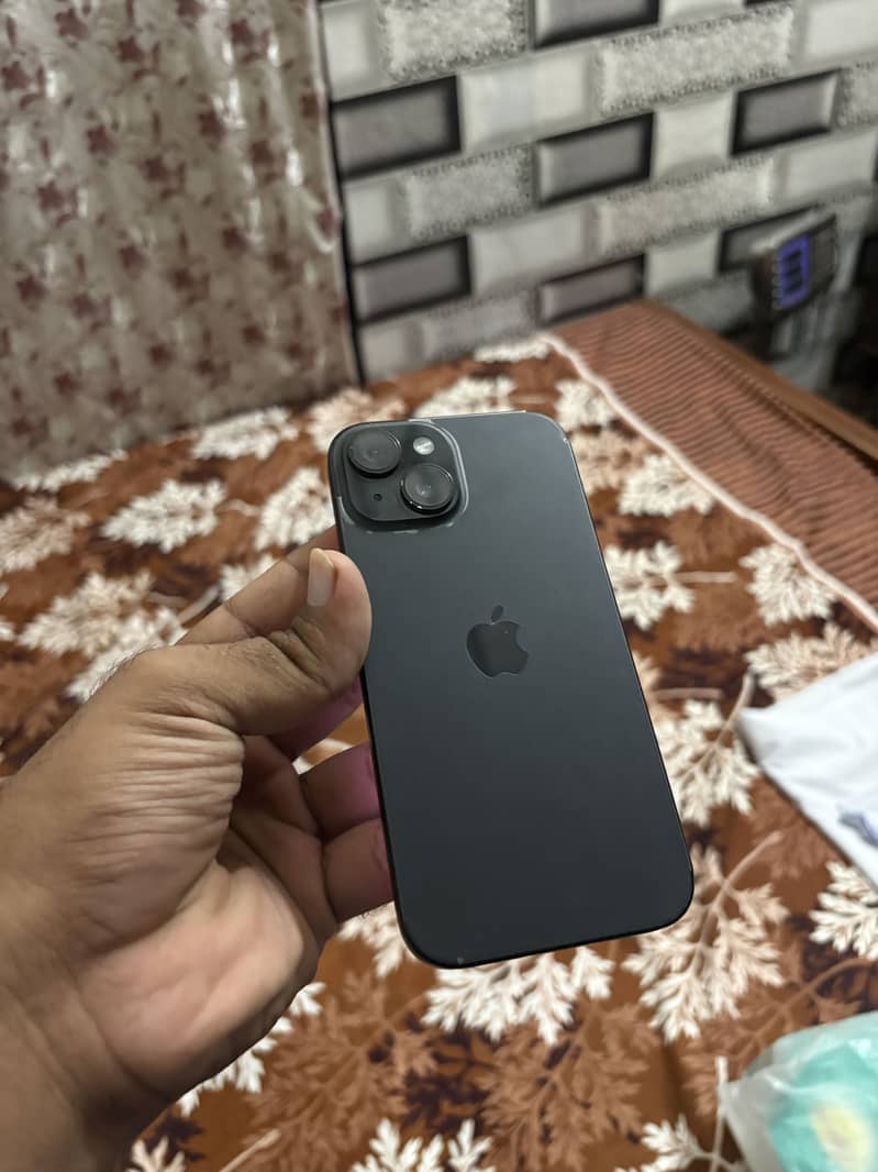 IPHONE 15 6