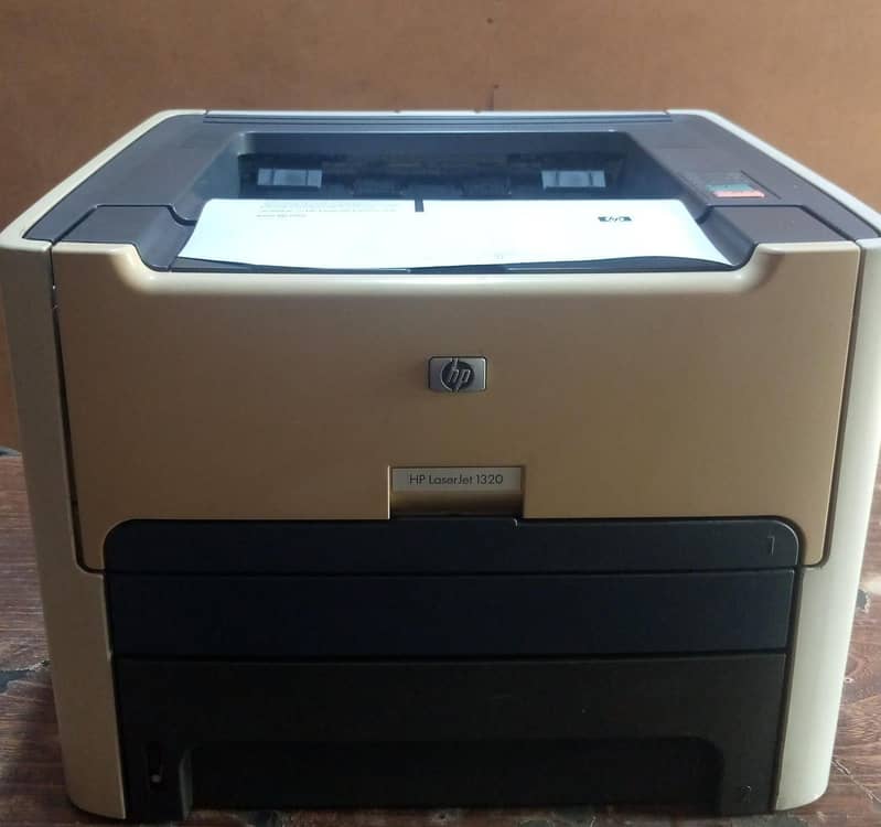 HP 1320 model printer 0