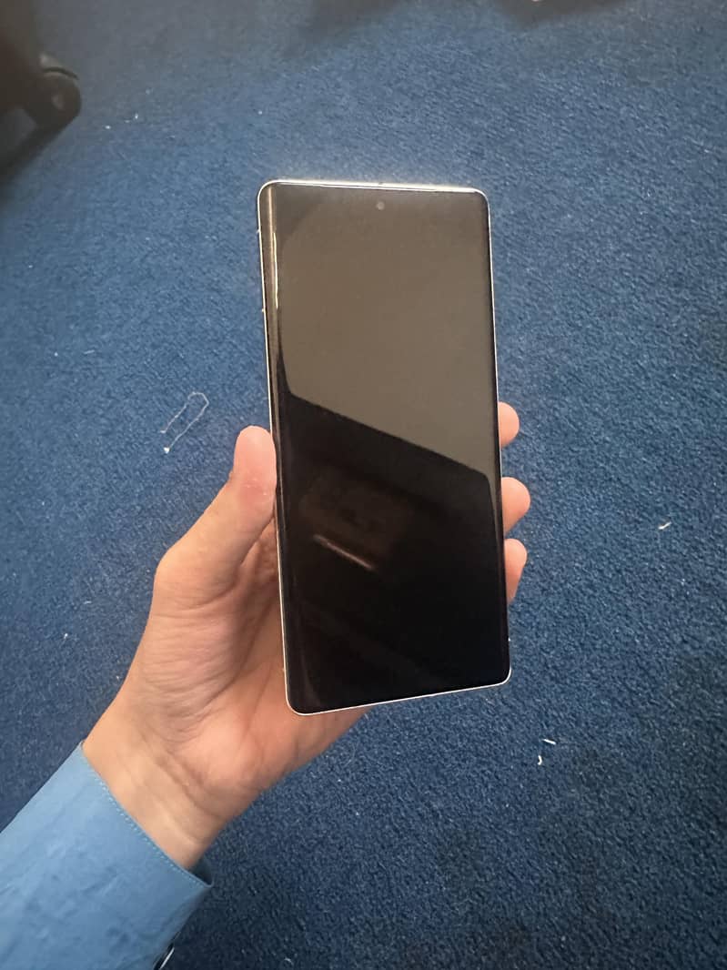 Google Pixel 7 Pro 6