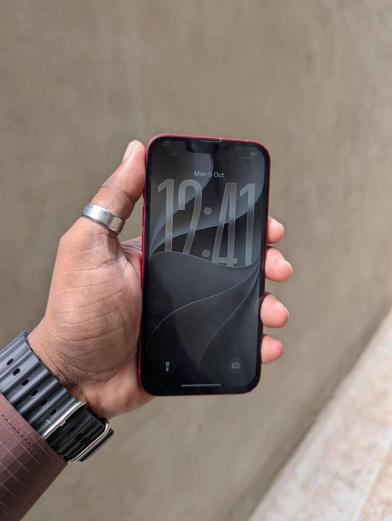 Apple iPhone 13 1