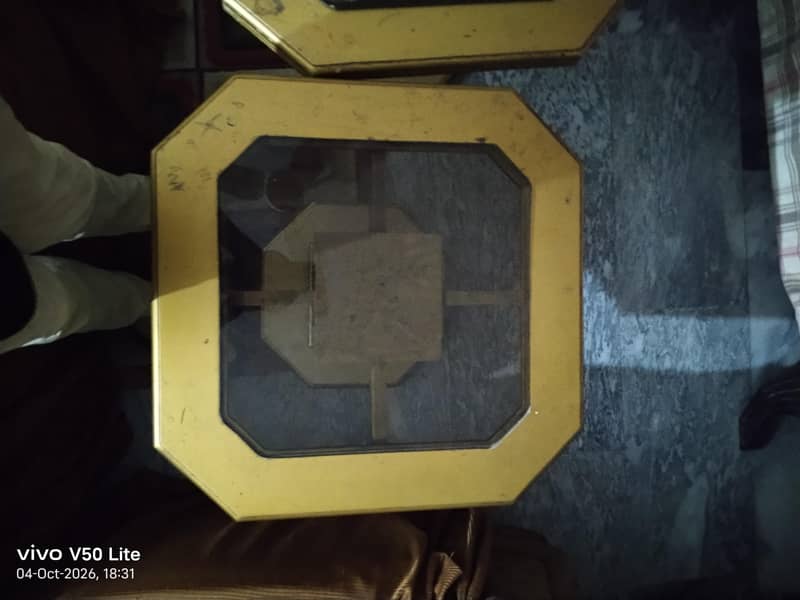 centre table 0