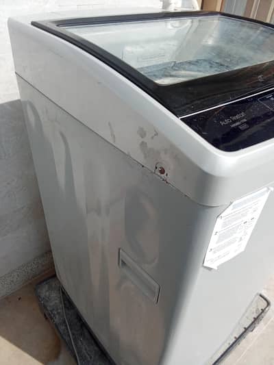 Hier automatic model HWM-1708