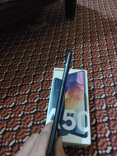 Samsung Mobile A50
