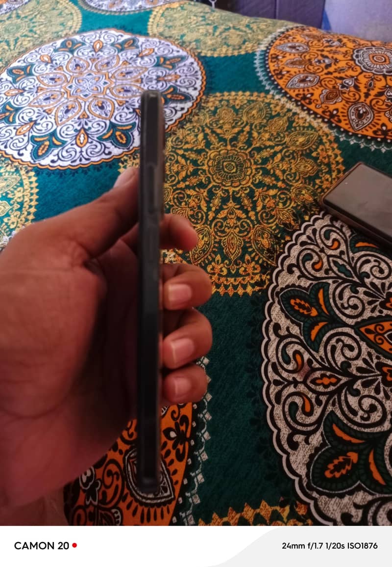 Realme C71 4