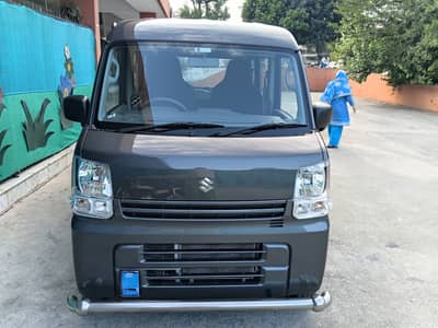 Suzuki Every 2025