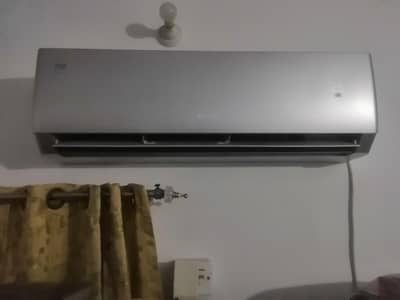 Gree 1.5 Ton Inverter Air Conditioner 18PITH14 Turbo.