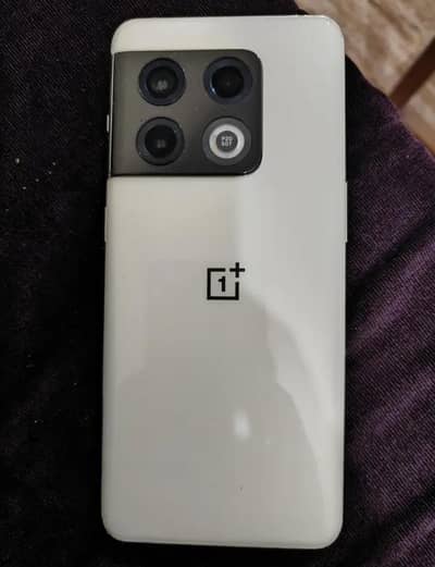 One Plus 10 Pro