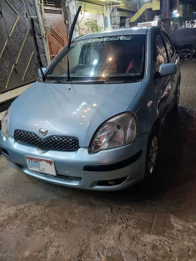 Toyota Vitz 2003