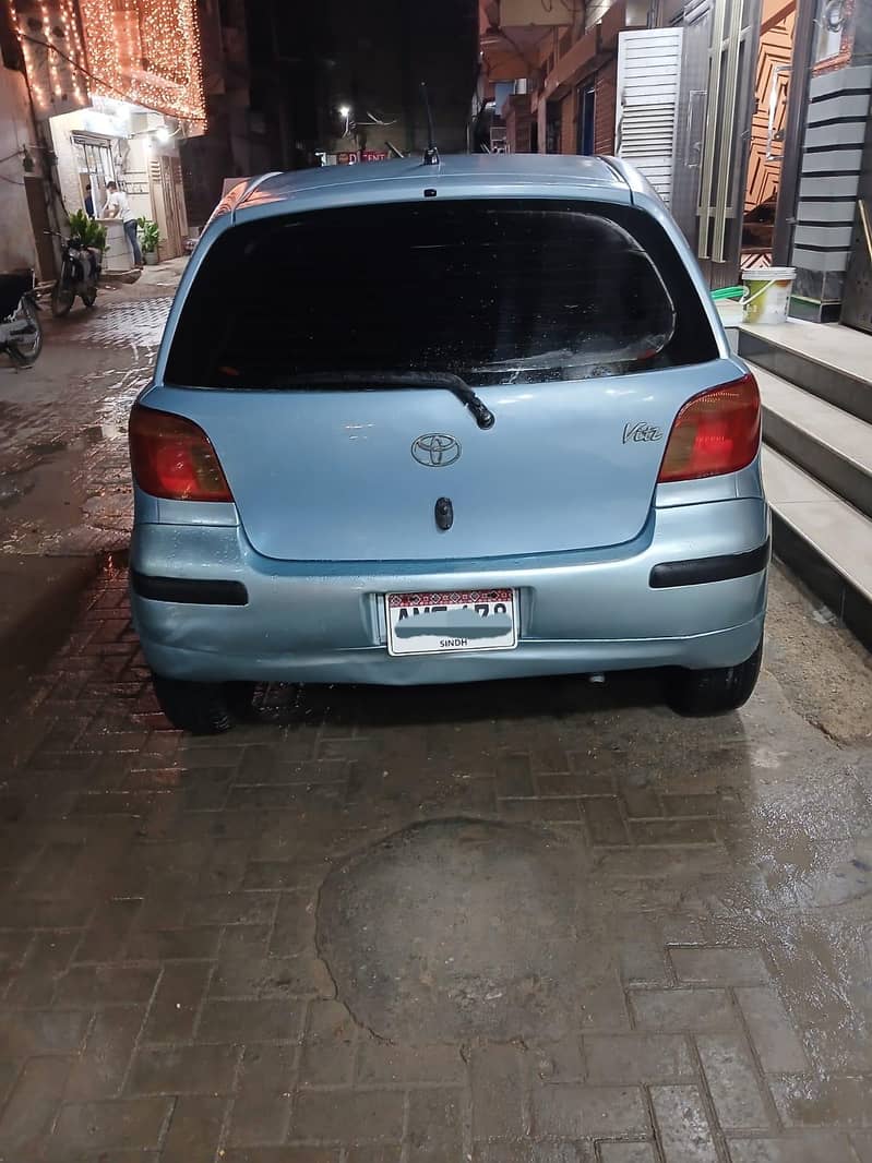 Toyota Vitz 2003 3