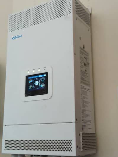 EPEVER 3.5kw, 5kw, 6kw IP21 Hybrid Inverter