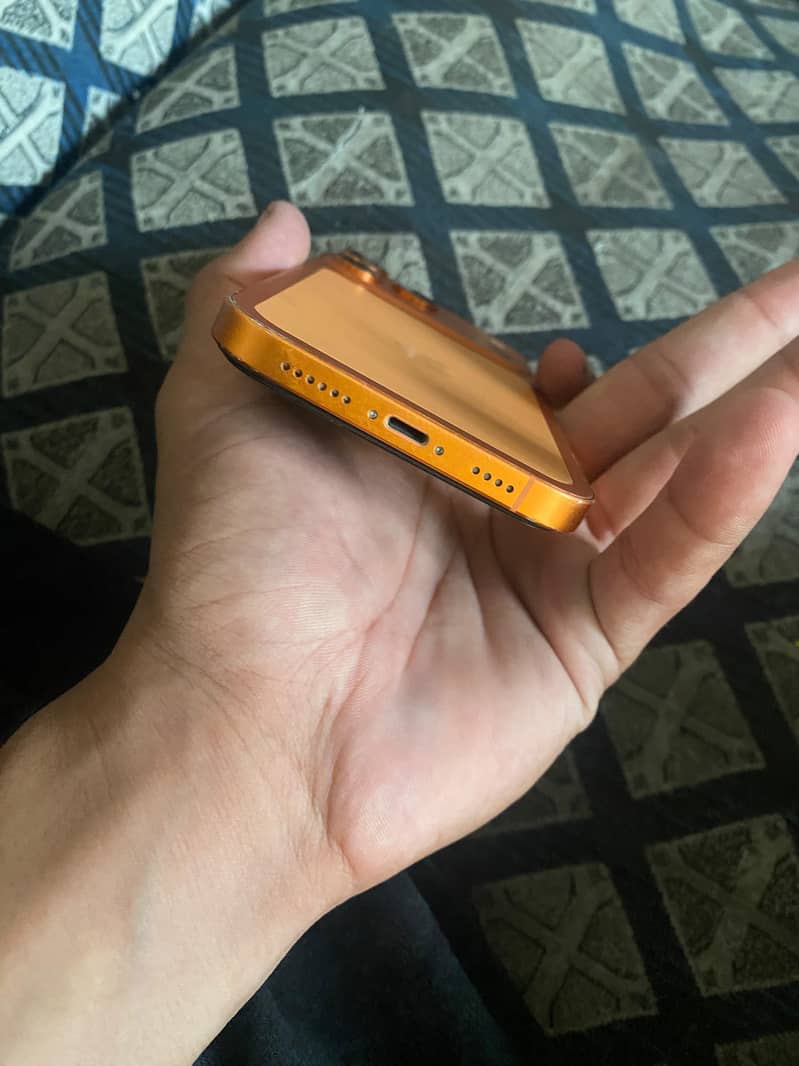 Apple iPhone XR 3