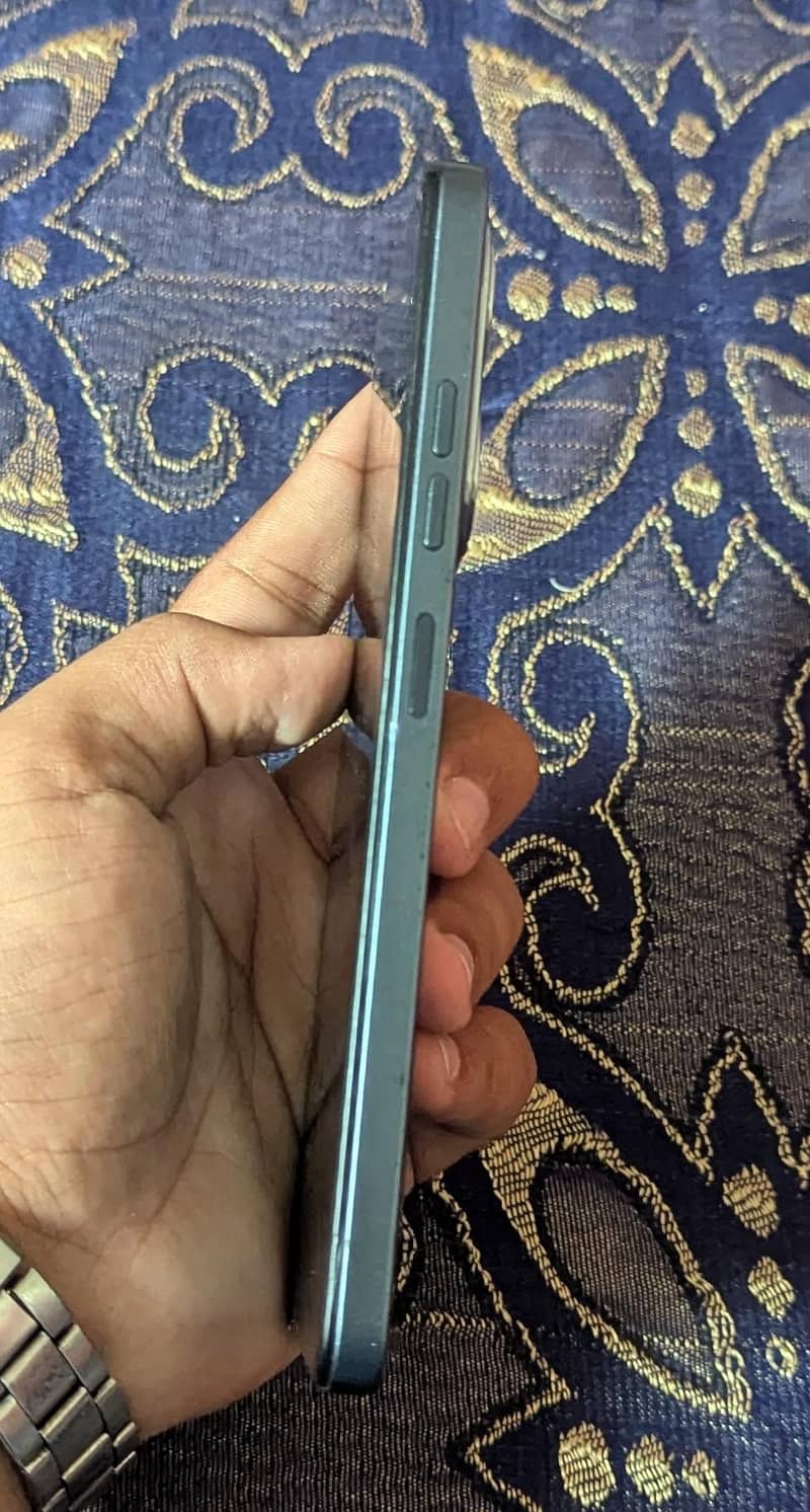 Tecno Spark 20 5