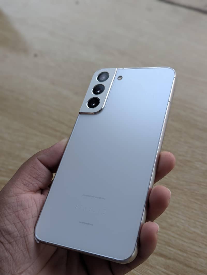 Samsung S22 Plus 0