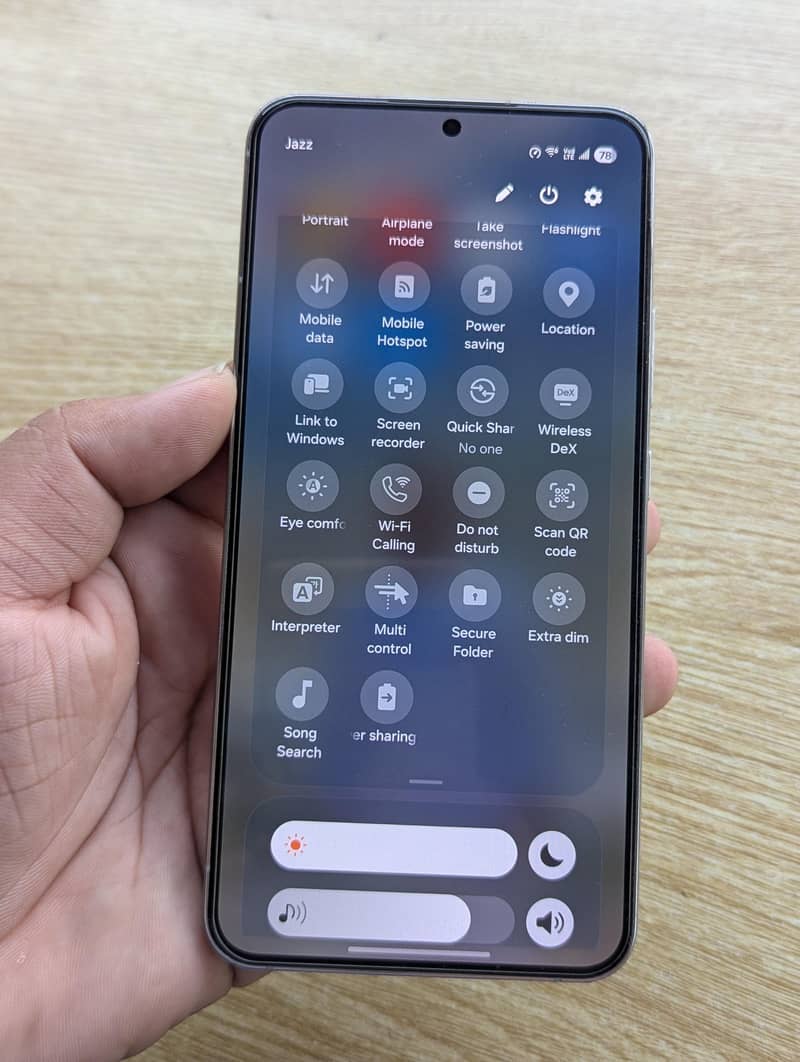 Samsung S22 Plus 6