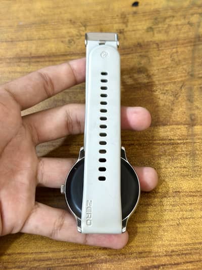 Luna Zero Watch