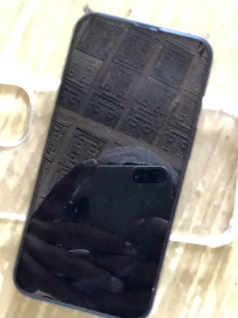 Apple iPhone 13 3