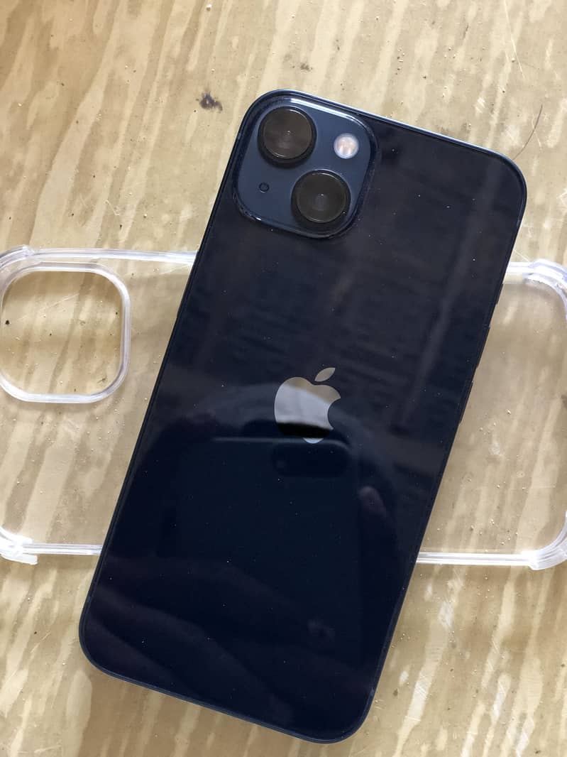 Apple iPhone 13 1