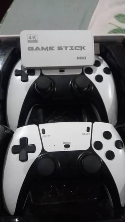 New 2.4G wireless game set 2 controller  game stick can joined device