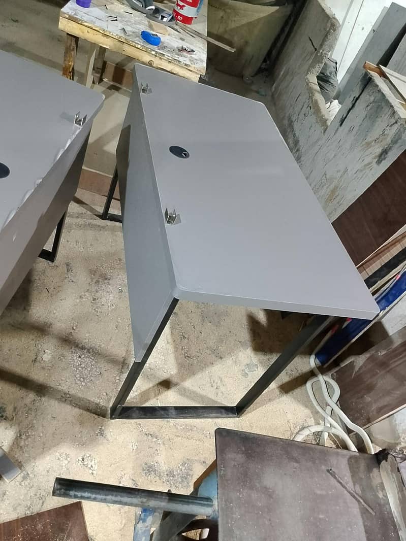 office table, cubical table, workstation, executivev table 17