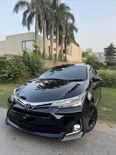 Toyota Corolla Altis Grande 2022 Black Interior