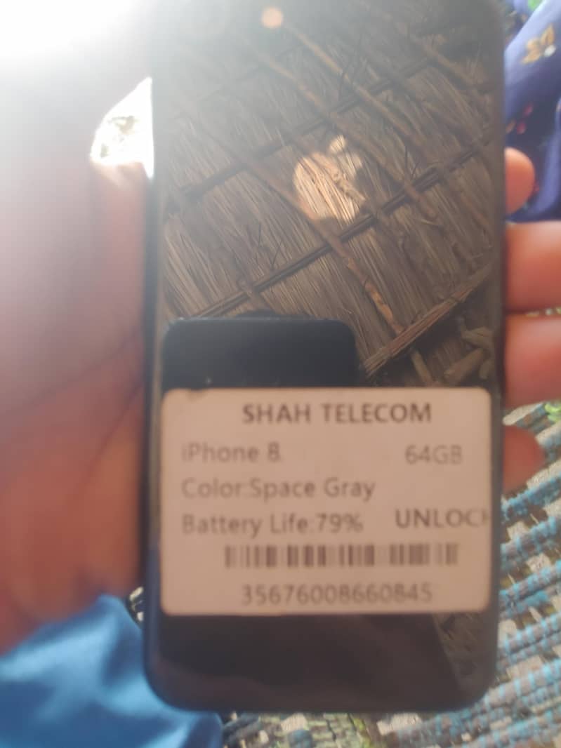 Apple iPhone 8 0