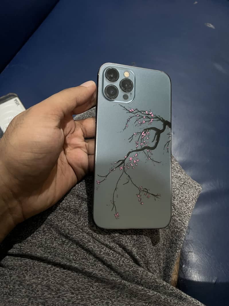 Apple iPhone 12 Pro Max 7