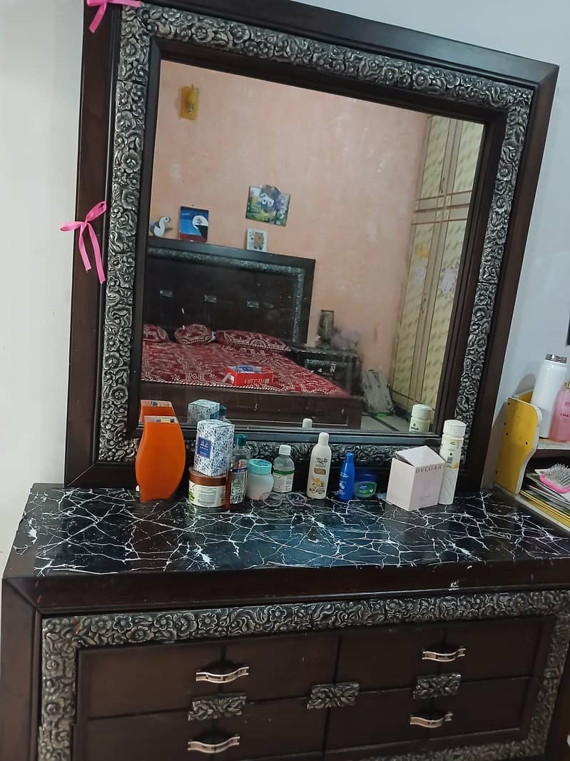 original Solid Sheesham bed set for sell 5
